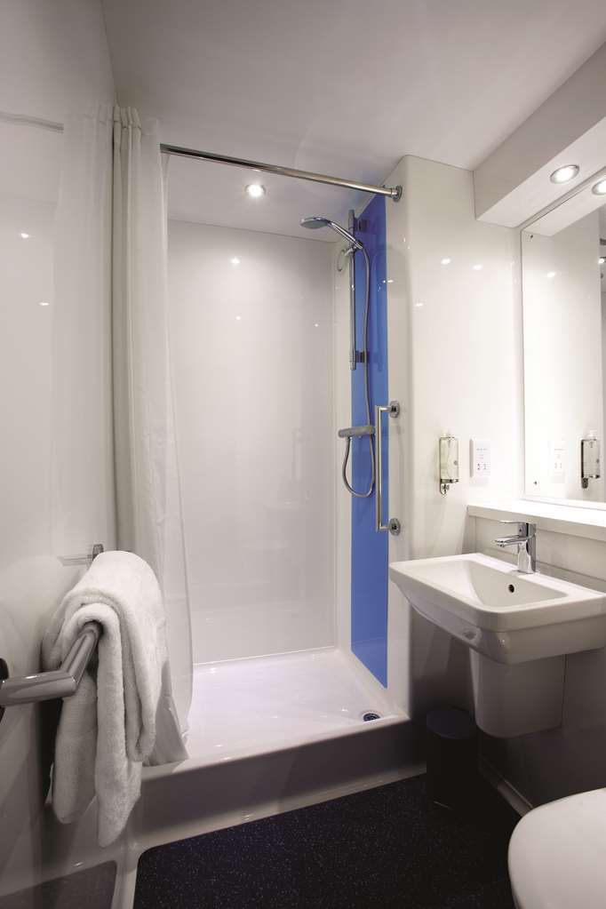 Travelodge Droitwich Spa Chambre photo