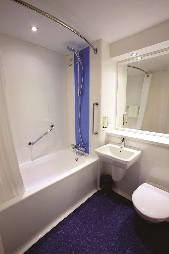 Travelodge Droitwich Spa Chambre photo